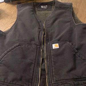 Carharrt vest for sale.